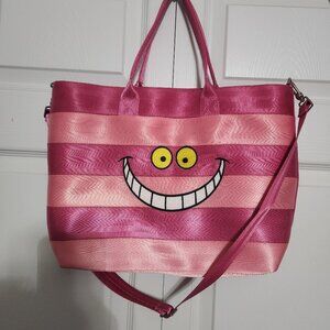 Harveys x Disney Couture Alice in Wonderland Cheshire Cat Medium Streamline Tote